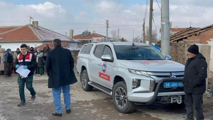 11 yaşındaki &ccedil;ocuk evde &ouml;l&uuml; bulundu: Kardeşi ve 18 yaşındaki kuzeni g&ouml;zaltında!