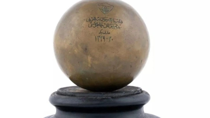 1912 yılında kazanmışlardı! Fenerbah&ccedil;e ilk kupasını satıyor