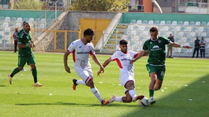 2. Lig'i finalde kaçıran Süper Lig efsanesi 'şampiyon' hocaya veda etti