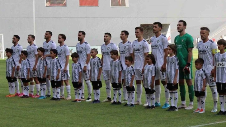 3 yıl önce Süper Lig'deydi: Tarihi kulüp 1,2 milyar TL'ye devredildi