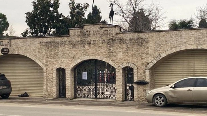 33 yıldır hizmet veren hayvanat bah&ccedil;esi kapatıldı