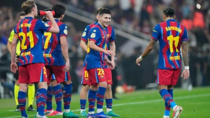 5-0'lık ezici skor! Barcelona finale y&uuml;kseldi