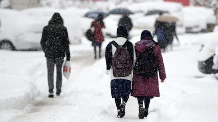 5 il&ccedil;ede daha eğitime ara verildi! &Ouml;ğrenciler 1 g&uuml;n tatil yapacak