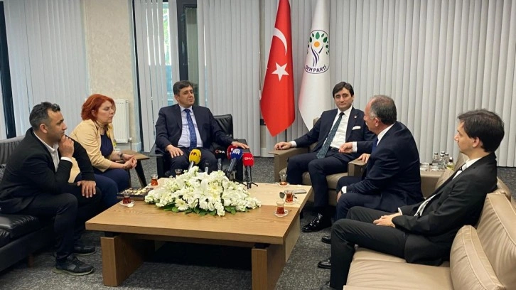 6 partiden DEM Parti’ye bayram ziyareti