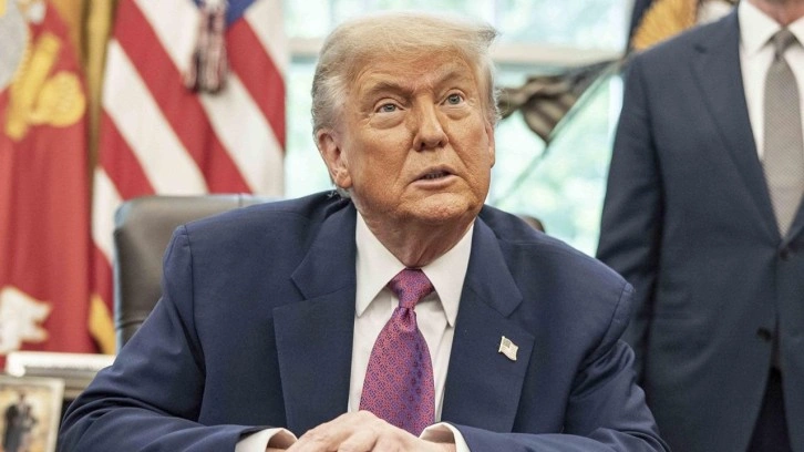 ABD Başkanı Trump'ın "vergi indirimi" tasarısı Senato'dan geçti