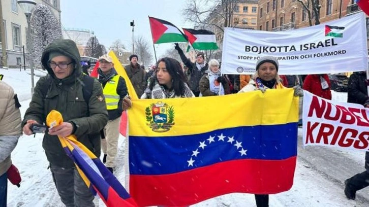 ABD'nin Venezuela saldırısı İsve&ccedil;'te protesto edildi