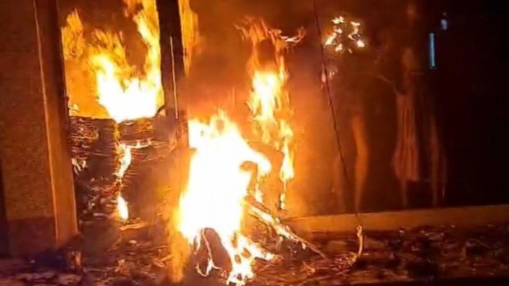 Adıyaman'da mağazaya molotofkokteyli saldırı