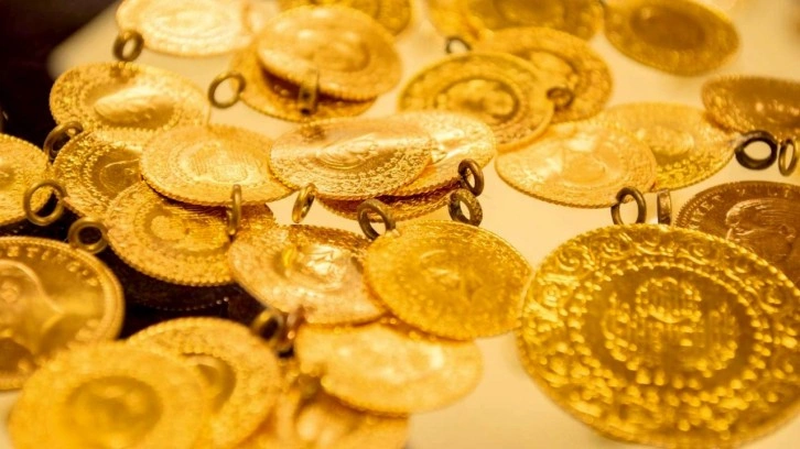 Altında g&ouml;r&uuml;lmemiş olay! Cumhuriyet tarihinde bir ilk yaşandı! Piyasaları salladı..