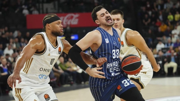 Anadolu Efes sonunu getiremedi! Avrupa'da Dubai'ye mağlup oldu