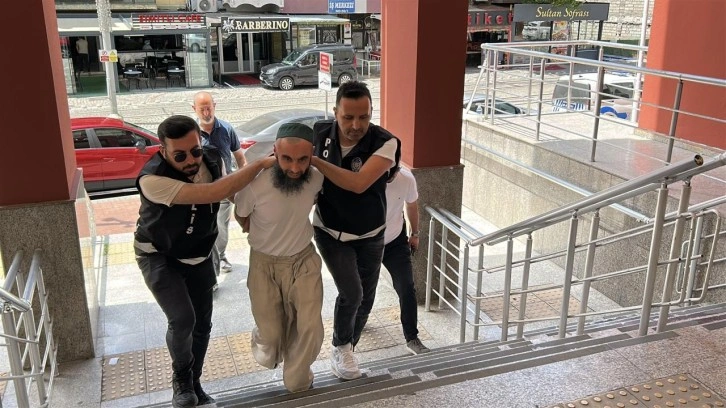 Atatürk'e hakaret eden şüpheli tutuklandı