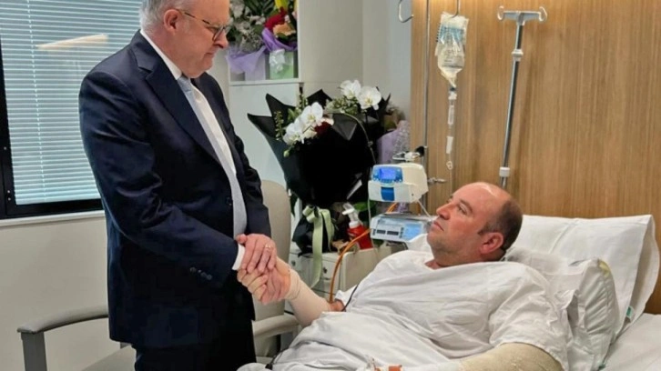 Avustralya h&uuml;k&uuml;metinden Suriyeli Ahmet'e cesaret &ouml;d&uuml;l&uuml;