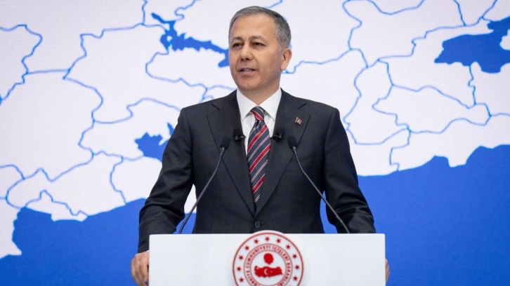 Bakan Yerlikaya ülkesine dönen Suriyeli sayısını açıkladı
