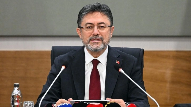 Bakan Yumaklı'dan "yapay et" iddialarına yanıt