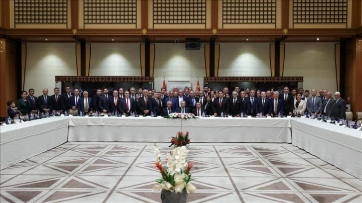 Başkan Erdoğan'dan önemli kabul! Dünya Ahıskalı Türkler Birliği Heyeti'ni ağırladı!