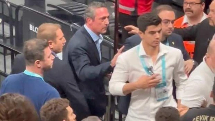 Beşiktaş - Fenerbahçe derbisinde salon gerildi! Ali Koç müdahale etti