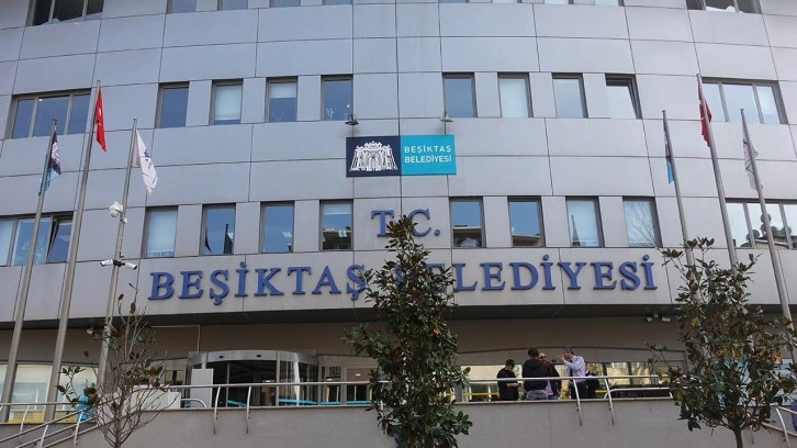 Beşiktaş Belediyesi'nde ücret krizi: İşçiler iş bıraktı