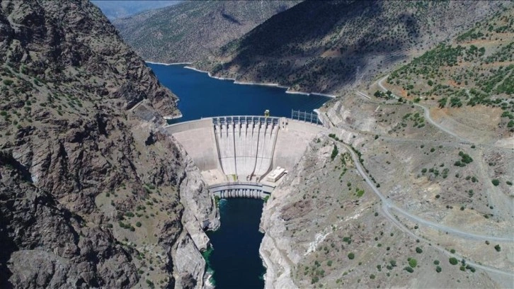 Çamlıgöze ve Koyulhisar hidroelektrik santralleri özelleştirildi