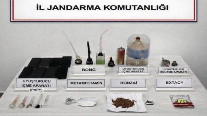 &Ccedil;anakkale'de uyuşturucu operasyonu: 28 ş&uuml;pheli yakalandı