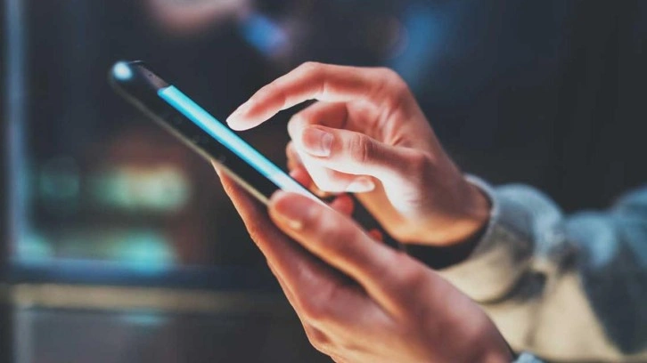 Cep telefonunuzdaki bu özelliği hemen kapatın! Saldırılara maruz kalabilirsiniz