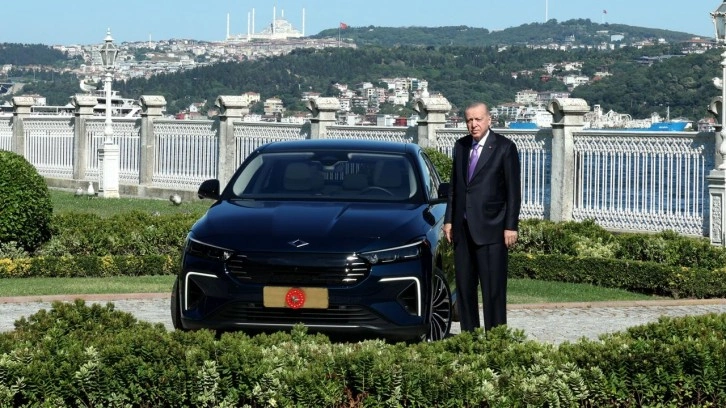 Cumhurbaşkanı Erdoğan, Togg T10F koltuğunda! Tarihe geçen anlar