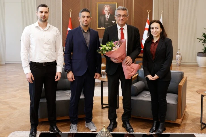 Cumhurbaşkanı Erhürman, Şehir Plancıları Odası Başkan ve yönetim kurulunu kabul etti