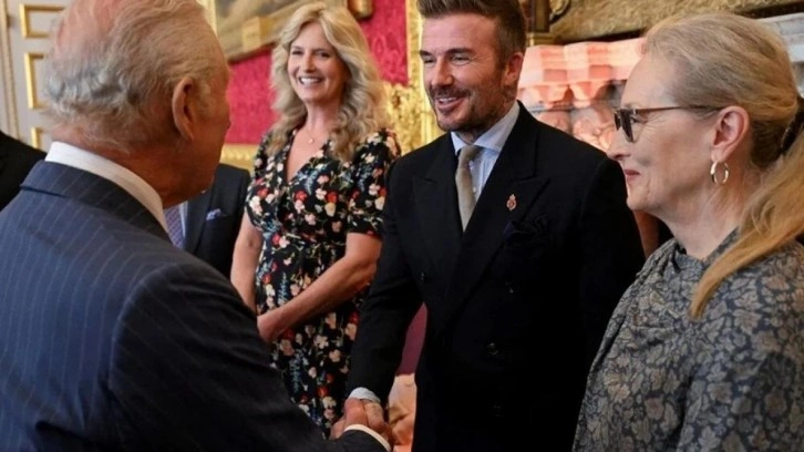 David Beckham şövalye oldu: Bir ünvan da eşine verildi