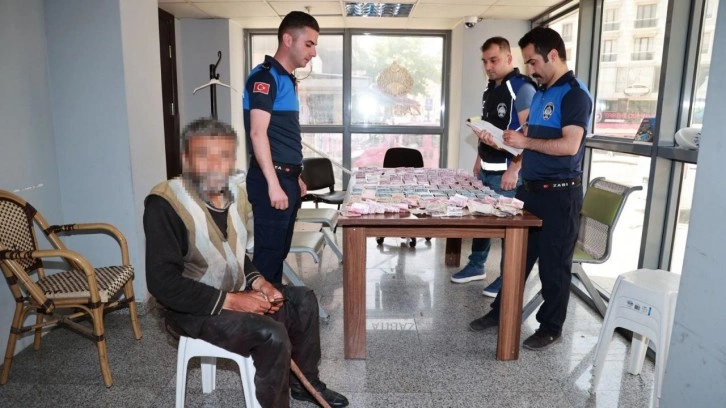Dilencinin üzerinden 20 bin TL çıktı
