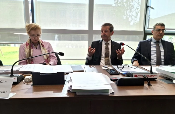  Dışişleri Bakanlığı bütçesi komiteden geçti... Ertuğruloğlu: “Egemen eşitlik sorgusuz, sualsiz politikamız olmalı.. Federasyon defteri kapanmıştır&quot;&quot;