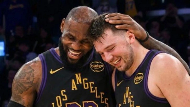 Doncic ve LeBron James 65 sayı &uuml;retti! Lakers, Grizzlies'i devirdi