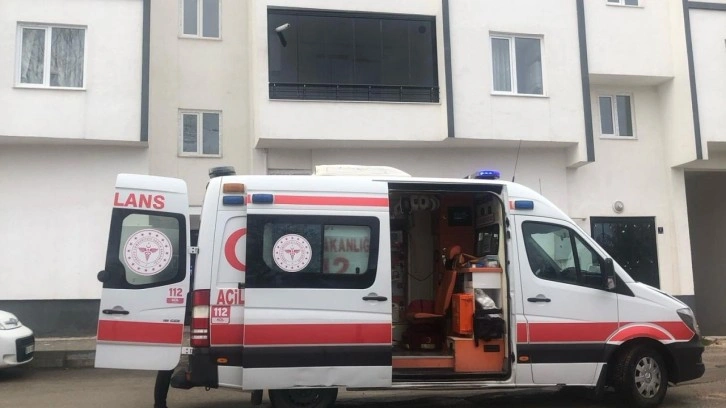 Elazığ'da bir garip olay: Evin tavanı çöktü, 1 kişi yaralandı!