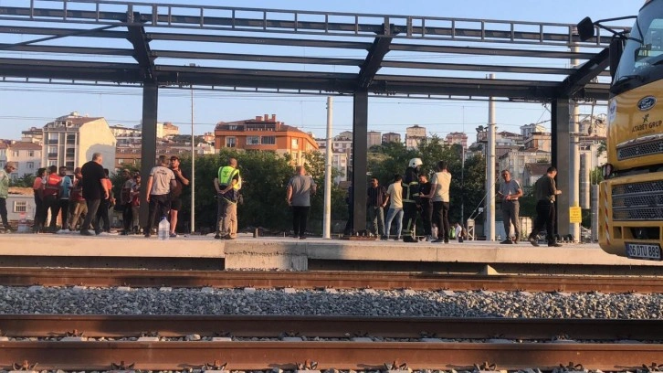 Elektrik akımına kapılan işçi ağır yaralandı