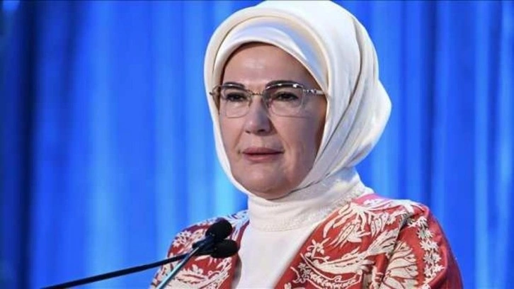 Emine Erdoğan'dan