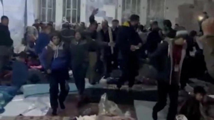 Eşrefiye'de bayram havası: Ter&ouml;ristler yakalandı, K&uuml;rtler kurtuluşu sevin&ccedil;le karşıladı