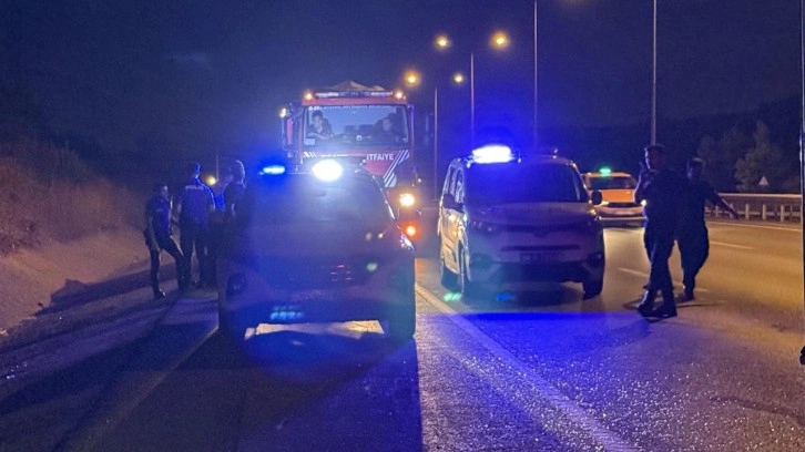 Eyüpsultan'da kaza: 1'i ağır 2 yaralı! Sürücü olay yerinden kaçtı