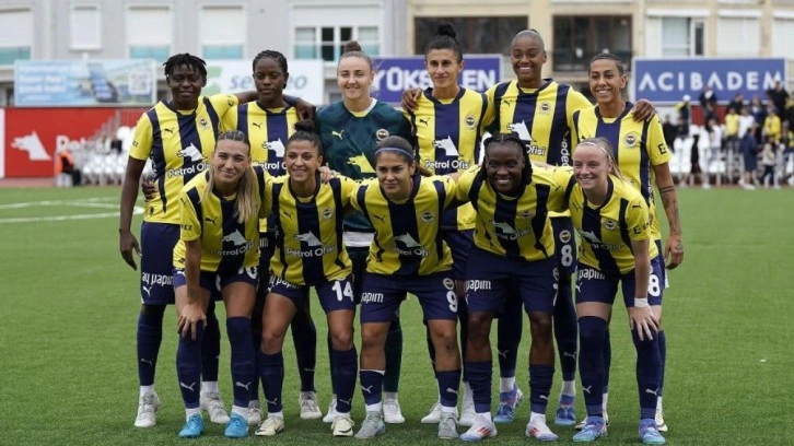 Fenerbahçe 17 futbolcunun sözleşmesini uzattı!