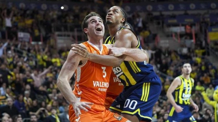 Fenerbah&ccedil;e Beko, Valencia Basket'i 82-79 mağlup etti