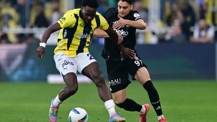 Fenerbahçe zirve yolunda yara aldı! Galatasaray ve Osimhen'den paylaşımlar geldi