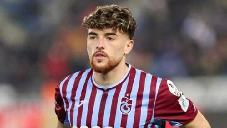 Galatasaray'dan sağ bek girişimi! Transfer kesinleşirse Trabzonspor da kazan&ccedil;lı &ccedil;ıkacak