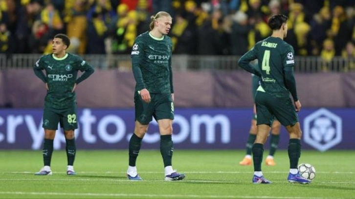 Galatasaray ma&ccedil;ı &ouml;ncesi yıkıldılar! Manchester City'ye Devler Ligi'nde ağır darbe