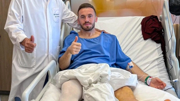 Galatasaraylı futbolculardan Edin Visca'ya ziyaret