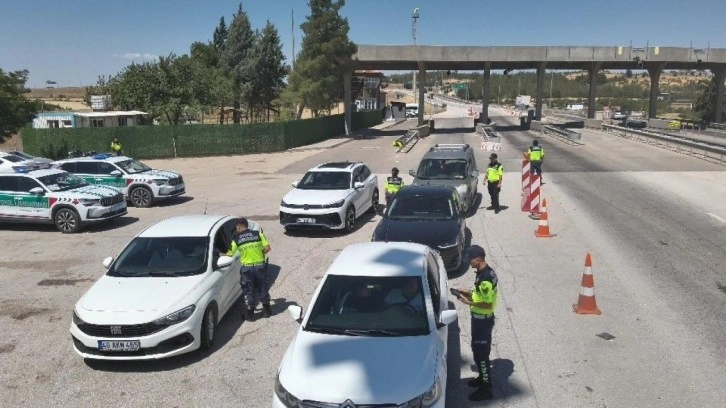 Gaziantep'te 215 araca 356 bin TL ceza