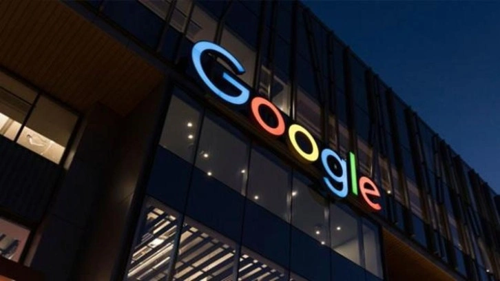 Google m&uuml;lakatında sorulan o soru herkesi şaşırttı: Kimse doğru yanıtı veremiyor!