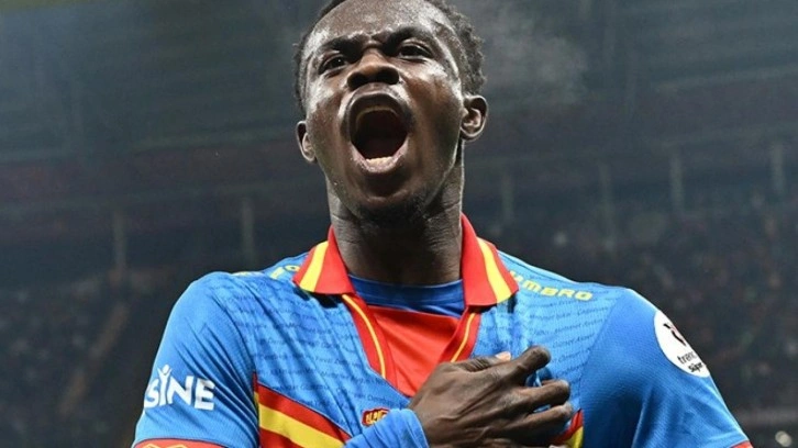 Göztepe'nin 20 yaşındaki yıldızına Bundesliga'dan 3 talip!