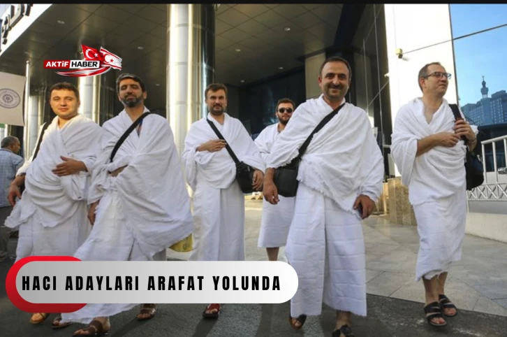 Hacı adayları Arafat yolunda