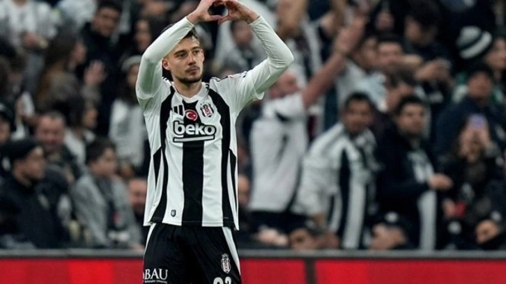 Hasan Arat'ın çileğiydi! Beşiktaş'ın yıldızına Rus kancası