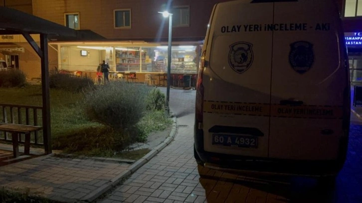 Hastane kantininde silahlı saldırı: 2 yaralı