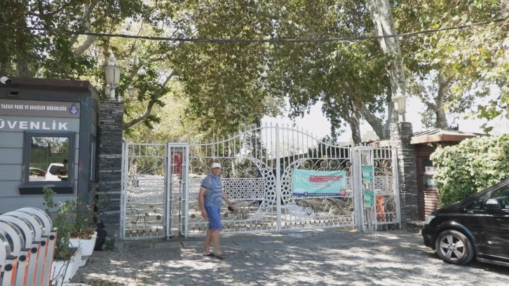 İstanbul'da şiddetli rüzgar! Gülhane Parkı kapatıldı