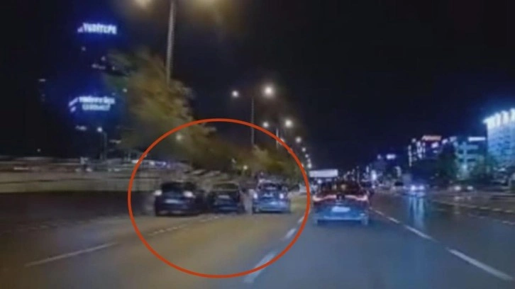 Kadıköy'de makas atan sürücü kazaya sebep oldu