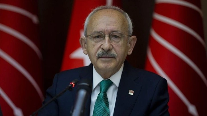 Kılı&ccedil;daroğlu'nun bir &uuml;niversitede gen&ccedil;lere verdiği &ouml;ğ&uuml;tler g&uuml;ndem oldu