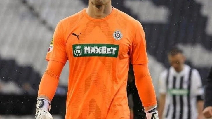 Kocaelispor 32 yaşındaki kaleci için Partizan'la anlaştı